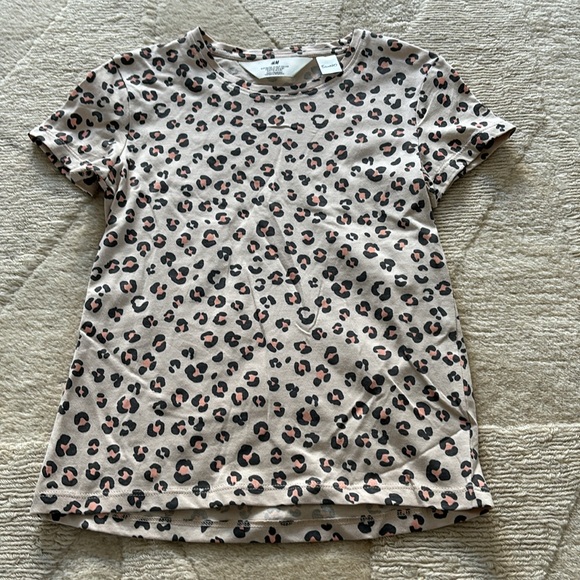 3 Hello Kitty T-shirts NWT size 6X-7 - Picture 3 of 6